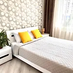 Osapart Cozy In A Complex Semycvit * إلفيف