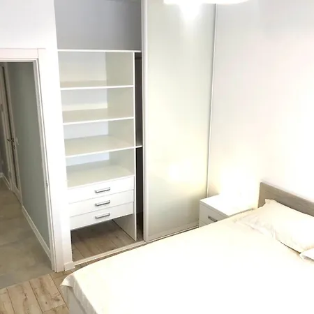 Osapart Cozy In A Complex Semycvit 利沃夫