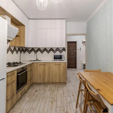 Daire Osapart Cozy In A Complex Semycvit *