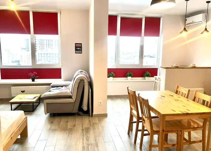 Apartamento Osapart Cozy In A Complex Semycvit Leópolis